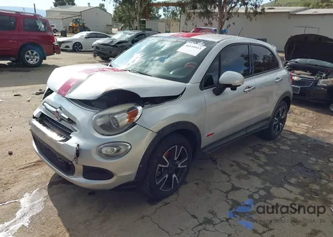 2016 Fiat 500X Easy z USA, uszkodzony, nr VIN ZFBCFXBTOGP329297